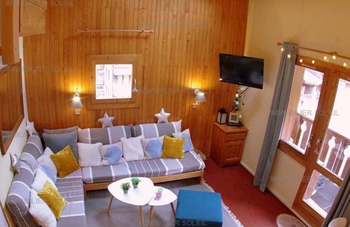 Les Avanchers-Valmorel Apartment | Duplex 8 people (as in a chalet!), ski-to-door, mountain view