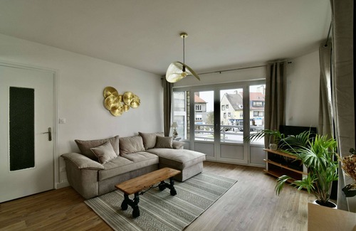 Dernier Sou Apartment | Duplex Avec Garage Individuel à Deux pas du Château et des Remparts