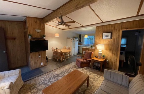 Beaconia Cabin | Duplex Cabin Rental On Secluded, Calm, Clear, Quiet, Gull Lake