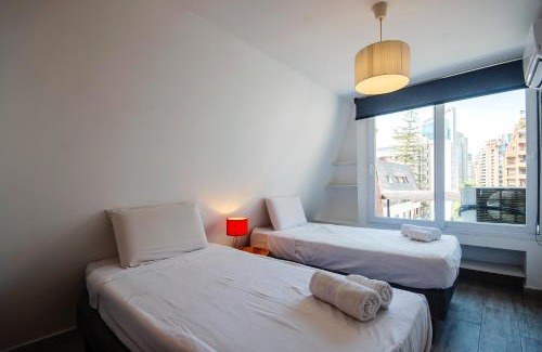 El Golf Apartment | Duplex con AC Metro El Golf
