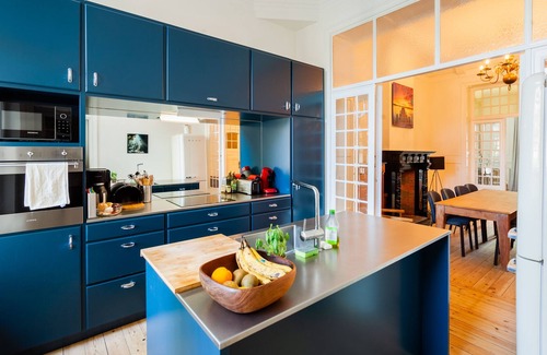 Sint-Gillis Apartment | Duplex In Art Nouveau House in St Gilles city center