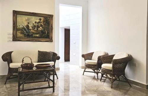 Ash-Shruq House | Duplex in El Sherouk next to Madinty دوبلكس بحديقة خاصة مدينة الشروق