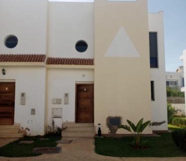 Skhirat Plage Villa | Duplex moderne avec jardin privé 5 min de la mer