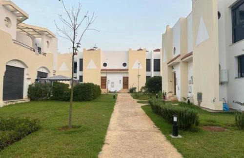 Skhirat Plage Villa | Duplex moderne avec jardin privé 5 min de la mer