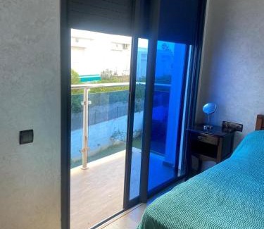 Skhirat Plage Villa | Duplex moderne avec jardin privé 5 min de la mer