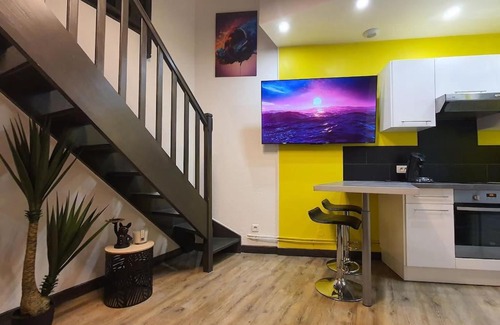 Sablon - Trudaine Apartment | Duplex T2 Neuf Jardin Lecoq