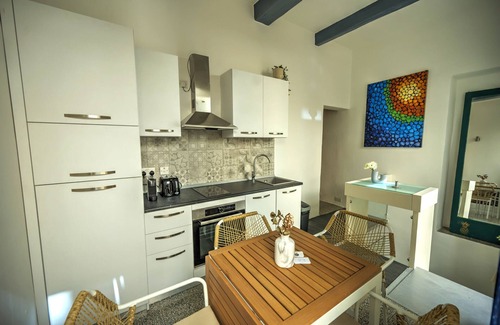 Valletta Apartment | Duplex tastefully furnished flat in Valletta MCOP1-1