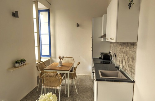 Valletta Apartment | Duplex tastefully furnished flat in Valletta MCOP1-1
