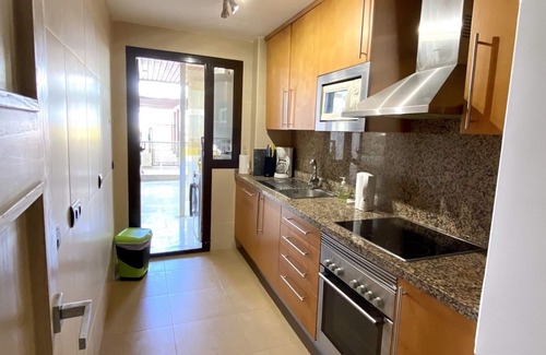 Castillo de Sabinillas Apartment | Duquesa (El Castillo, Manilva) BeachFront complex/GF2Bed2Bath/AirCon/WiFI/Garage