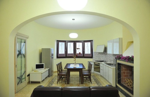 Taurisano House | Dwelling in a WI-FI villa with South Salento fiber between Gallipoli and the Maldives of Salento