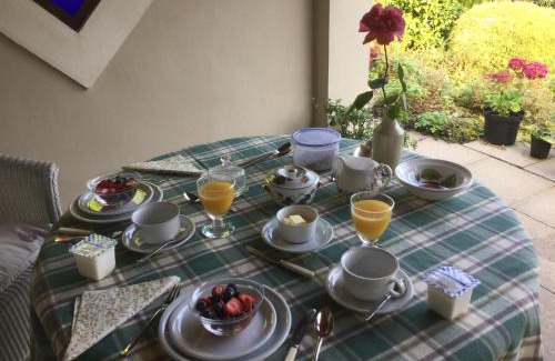 Golden Grove Bed & Breakfast | Dwynant - A Room with a View