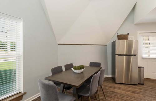 Tuscaloosa House | Dynasty Dome 901 - Book for Football Season!