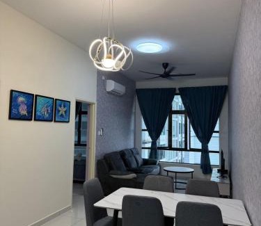 Kempas Apartment | E LIFE D Summit Residences 1315 Wifi Netflix