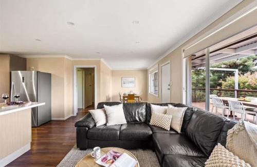 Eagle Bay House | Eagle Bay Beach House - 300m to the beach!