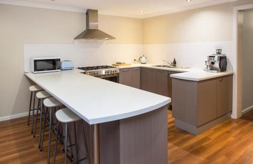 Eagle Bay House | Eagle Bay Beach House