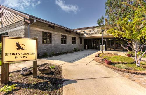 Redmond Ski Chalet | Eagle Crest Resort Cabin