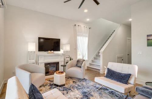 Eagle Point House | Eagle Point Golf Retreat Pool Access and Patio!