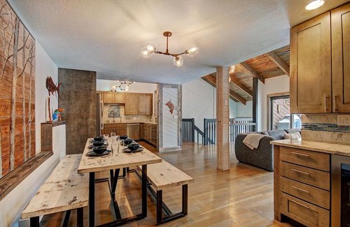 Warrior's Mark House | Eagle Ridge Escape