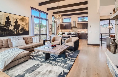 Silverthorne House | Eagle's Eye View - Luxury Home with Incredible Views