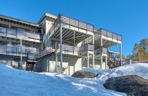 Lakeshore Apartment | Eagle's Landing Condo 71