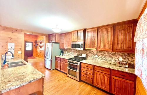 St Germain Resort | Eagle's Nest Retreat with 14bedrooms and 5.5baths in beautiful Saint Germain WI