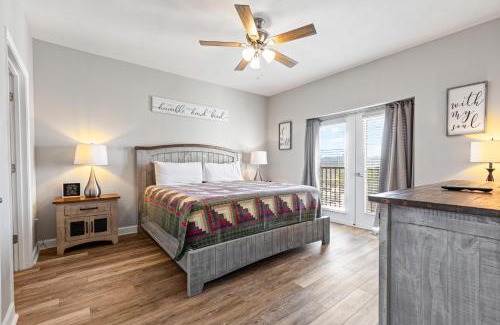 Pigeon Forge Apartment | Eagles Landing 1BR Heaven