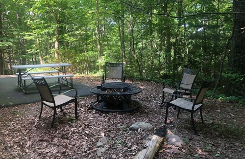 Cosby Cabin | Eagles Nest -a private cabin in the mountains