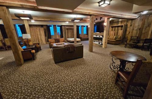 Miles City Hotel | Eaglescape Suites and Event Center