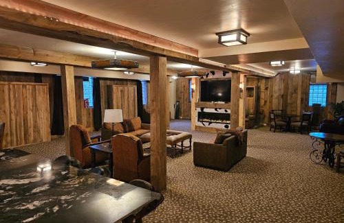 Miles City Hotel | Eaglescape Suites and Event Center