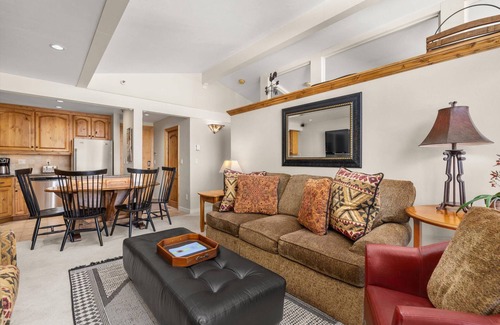 Snowmass Village Condo | Early Winter Savings, 10% off 3 nights till Dec 14