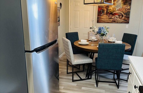 Austin House | East Central Updated 3/2 Easy also short term monthly for less.