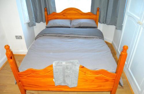 Woodside House | East Croydon