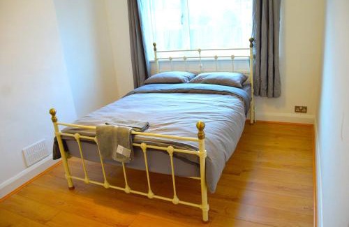 Woodside House | East Croydon