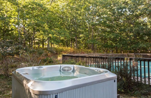 Northwest Harbor House | East Hampton Retreat