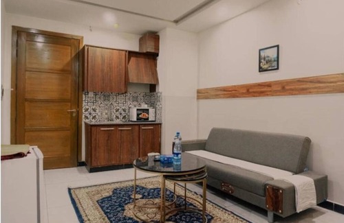 Rawalpindi Apartment | East Hotel Apartments Suites in civic center Bahria Town Rawalpindi