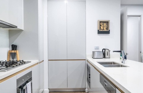 Eastgardens Apartment | Eastgardens Splendour Two storey Style with Pool