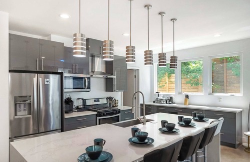 Blackshear-Prospect Hill House | Eastside Home with Large Patio - Sleeps 21