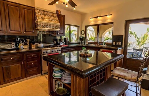 Rancho Cerro Colorado Villa | Easy access to South Palmilla beach