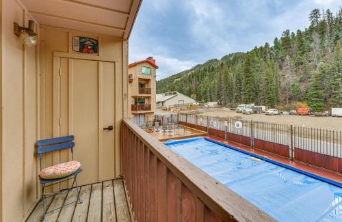 Red River Apartment | Easy Red River Ski Access! Outdoor Adventure Condo