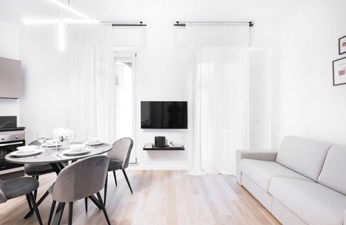 Washington Apartment | Easylife - Apartment with terrace near Cenacolo