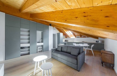 Zona Risorgimento Apartment | Easylife - Elegant three-room apartment in the Porta Venezia area