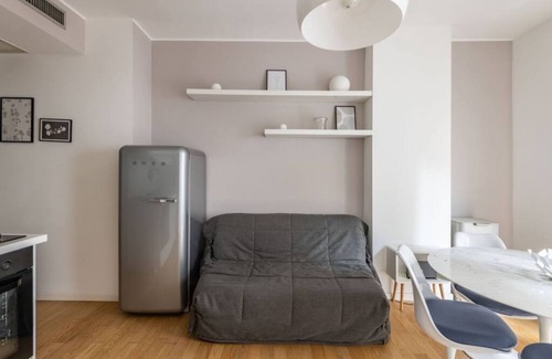 Lazzaretto Apartment | Easylife - Sophisticated studio with balcony in the heart of Porta Venezia