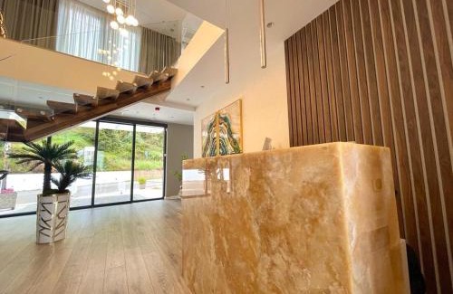 Dhermi Hotel | EBBI HOTEL