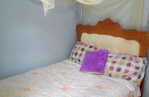 Nanyuki Hotel | Ebony Park Lounge