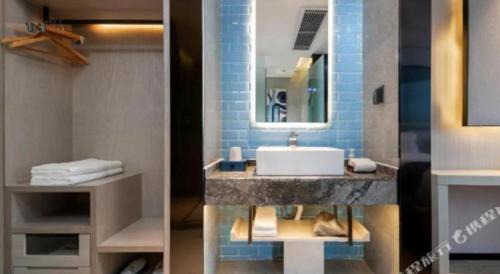 Shajing Hotel | Echarm Hotel Shenzhen International Exhibition Center Fuyong