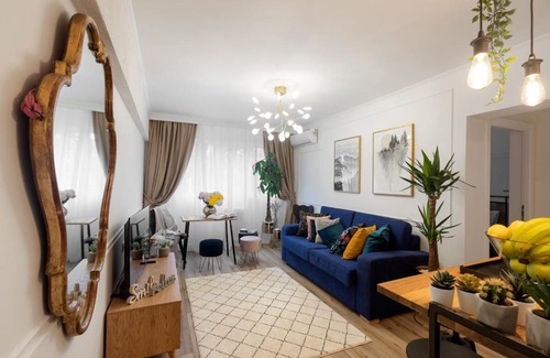 Bucharest City-Centre Apartment | Eclectic 3 bedroom Calea Victoriei by Urbanesq
