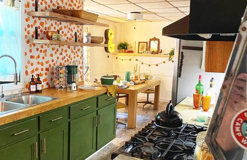 Elkhorn House | Eclectic 3 Bedroom Lake Wandawega Cabin