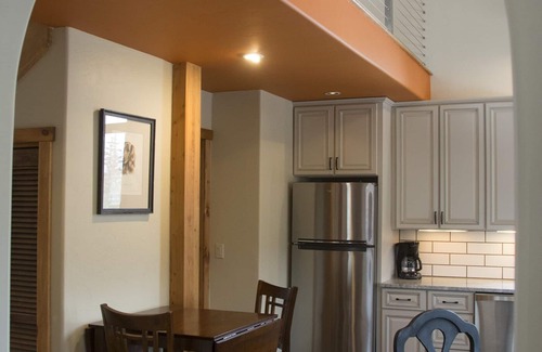 Alma House | Eclectic Alma House? Heck Yeah!