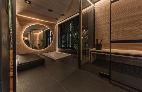 Bielsko-Biala Apartment | Eclipse Gold Room