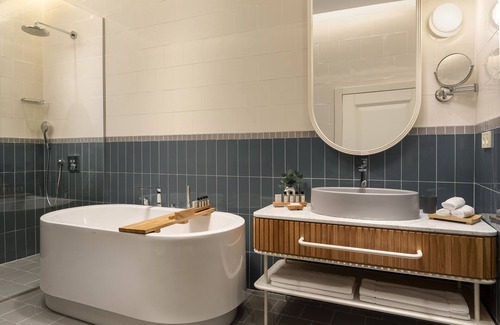 Galata Hotel | Ecole St Pierre Hotel